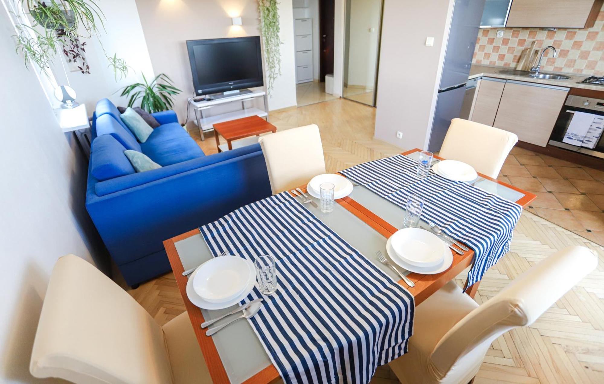 Apartment Zero Zgielku, Blisko Plazy I Starowki - Z Widokiem Na Panorame Miasta